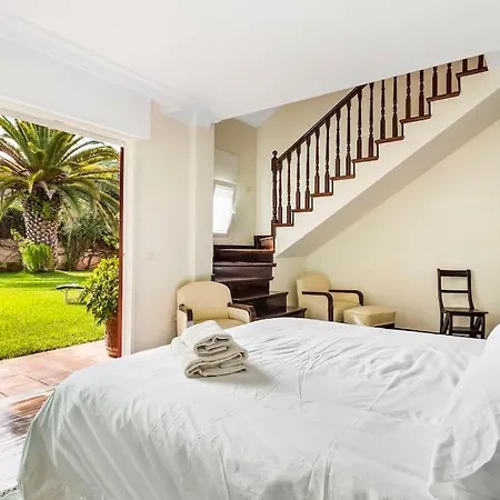 Artigar, Garden, Swimming Pool And Bbq. Villa *