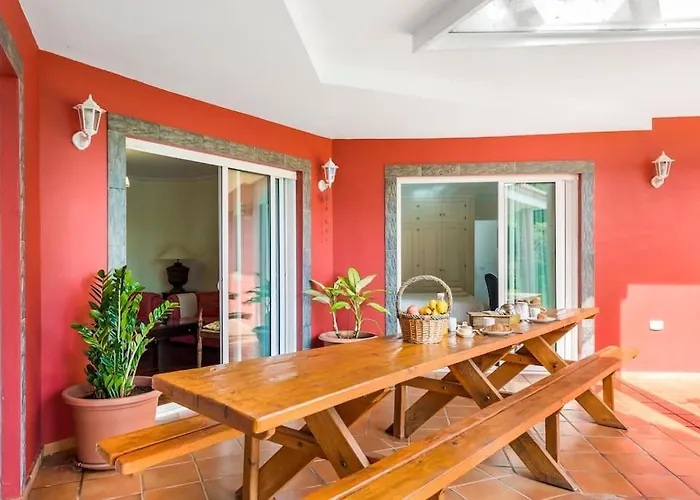 Artigar, Garden, Swimming Pool And Bbq. *