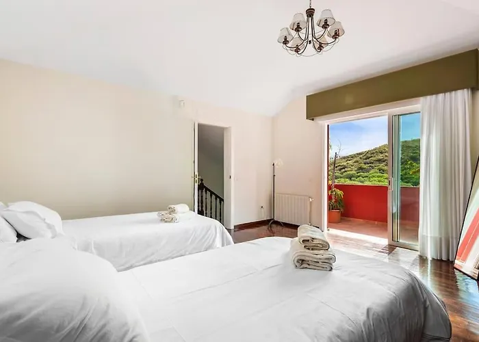 Artigar, Garden, Swimming Pool And Bbq. Villa Puerto de la Cruz (Tenerife)