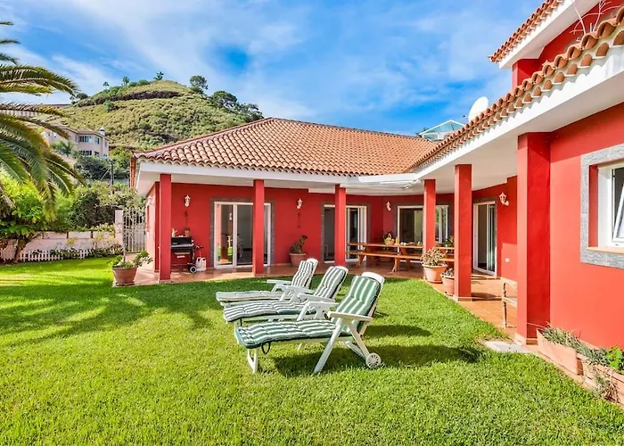 Villa Artigar, Garden, Swimming Pool&bbq. Puerto de la Cruz (Tenerife)